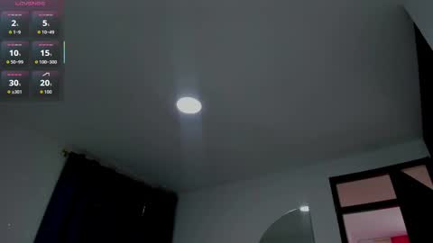 Snapshot of valentino_santos chatting on 4, 10, 2025 valentino santos online show from 4, 10, 2025