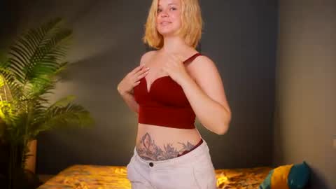 Snapshot of valeri______ chatting on 26, 6, 2026 valeri______ online show from 26, 6, 2026