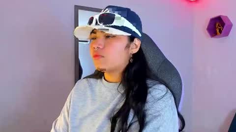 Snapshot of valeri_harpers4 chatting on 4, 10, 2025 valeri_harpers4 online show from 4, 10, 2025