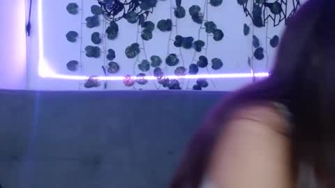 Snapshot of valeria_cherry chatting on 22, 1, 2025 valeria online show from 22, 1, 2025