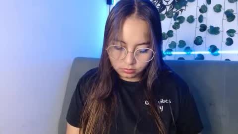 Snapshot of valeria_cherry chatting on 26, 1, 2025 valeria online show from 26, 1, 2025