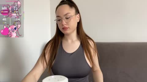 valeria_vibe online show from 2, 5, 2026