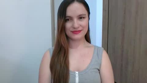 valeriafrannco online show from 8, 3, 2025