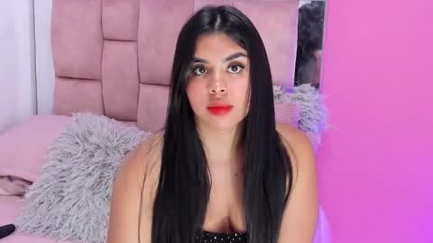 Snapshot of valeriaruiz_1 chatting on 10, 9, 2025 Valeria online show from 10, 9, 2025