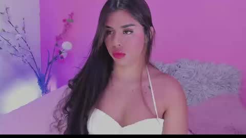 Snapshot of valeriaruiz_1 chatting on 26, 9, 2025 Valeria online show from 26, 9, 2025