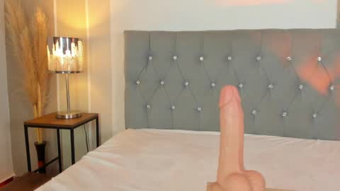 Valeria online show from 11, 2, 2025