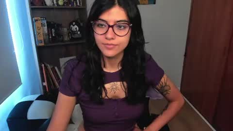 Val  online show from 18, 7, 2026