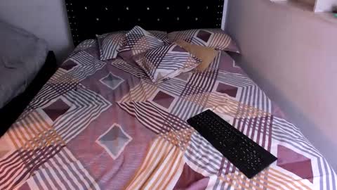 valerie luxe   online show from 29, 4, 2026