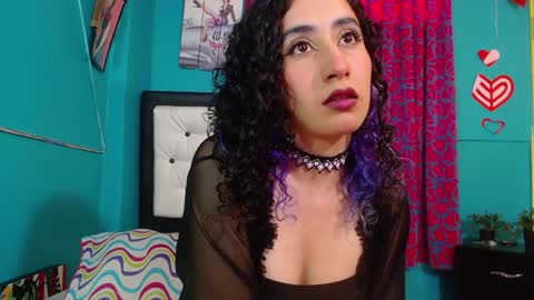 Snapshot of valerie_mase chatting on 20, 9, 2025 vale online show from 20, 9, 2025