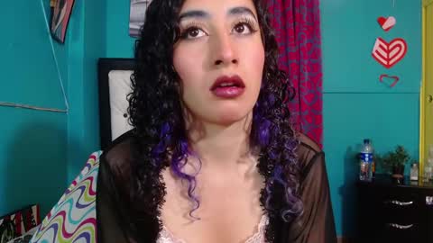 Snapshot of valerie_mase chatting on 23, 9, 2025 vale online show from 23, 9, 2025