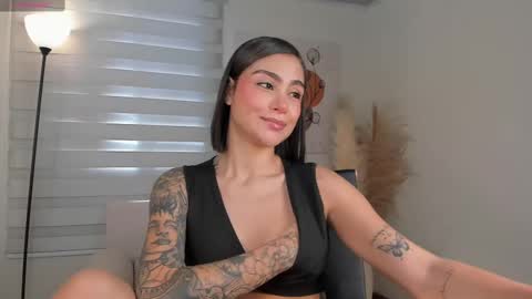 Snapshot of valerieaustin chatting on 17, 2, 2025  call me Val  online show from 17, 2, 2025