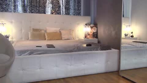 Valerie online show from 25, 2, 2026