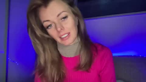 Snapshot of valerieluvsugar chatting on 15, 12, 2024 Valerie online show from 15, 12, 2024