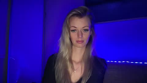 Snapshot of valerieluvsugar chatting on 6, 3, 2026 Valerie online show from 6, 3, 2026