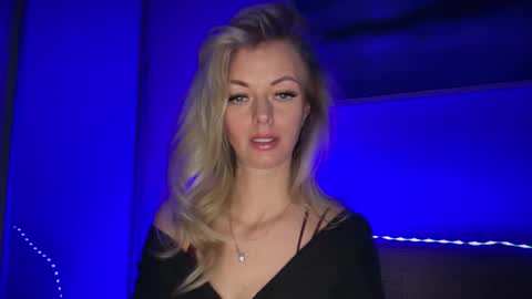 Snapshot of valerieluvsugar chatting on 10, 3, 2026 Valerie online show from 10, 3, 2026