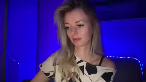 Snapshot of valerieluvsugar chatting on 12, 3, 2026 Valerie online show from 12, 3, 2026