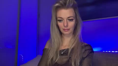 Snapshot of valerieluvsugar chatting on 25, 3, 2026 Valerie online show from 25, 3, 2026