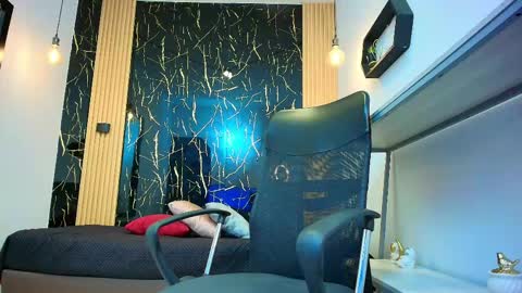 VALERIO  online show from 28, 4, 2026