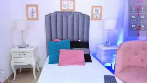 Snapshot of valerith_vega chatting on 4, 12, 2024   online show from 4, 12, 2024