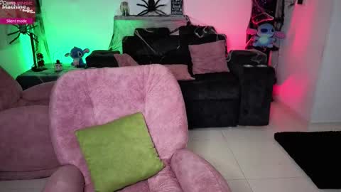 Valery adams1 online show from 7, 10, 2025