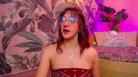 valery_blush online show from 3, 11, 2025