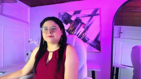 valery_lux_ online show from 20, 4, 2026
