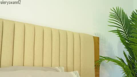 Valery swan1 online show from 15, 3, 2026