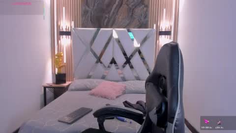 Snapshot of valery_wang chatting on 16, 4, 2026 Val online show from 16, 4, 2026