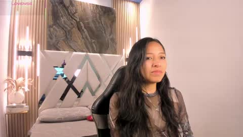 Snapshot of valery_wang chatting on 6, 5, 2026 Val online show from 6, 5, 2026