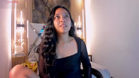 Snapshot of valery_wang chatting on 23, 5, 2026 Val online show from 23, 5, 2026