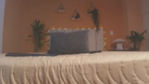 Snapshot of valerycolins chatting on 25, 7, 2026 call me Maria online show from 25, 7, 2026