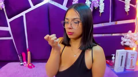 Snapshot of valerysweety__ chatting on 15, 7, 2026 ValerySweety online show from 15, 7, 2026