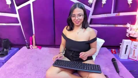 Snapshot of valerysweety__ chatting on 30, 7, 2026 ValerySweety online show from 30, 7, 2026