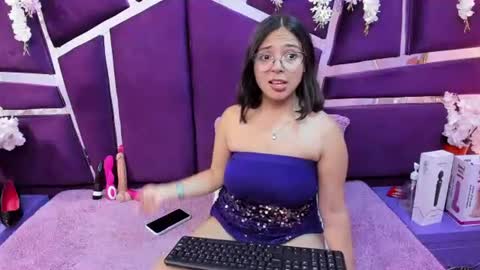 Snapshot of valerysweety__ chatting on 31, 7, 2026 ValerySweety online show from 31, 7, 2026