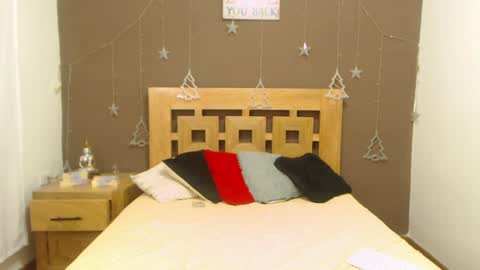 Snapshot of valesantodomingo chatting on 4, 12, 2024 Sofia online show from 4, 12, 2024