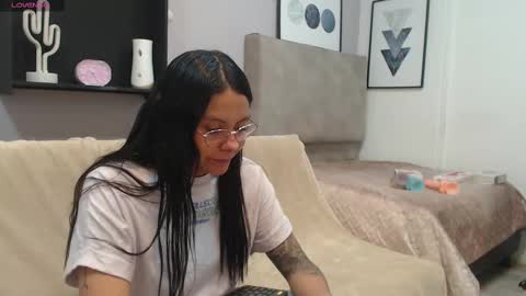 valevicious online show from 19, 2, 2025