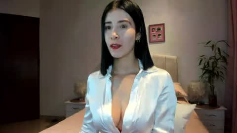 Snapshot of vallejo_macarena chatting on 12, 6, 2026 Macarena online show from 12, 6, 2026