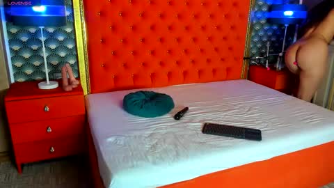 Valerie Val V online show from 14, 11, 2025