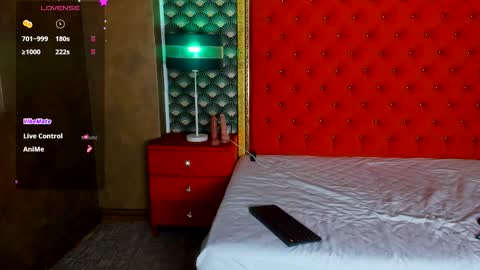 Valerie Val V online show from 4, 12, 2025