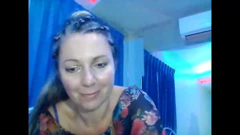 Snapshot of valleriwind chatting on 24, 1, 2025 ValleriWind online show from 24, 1, 2025