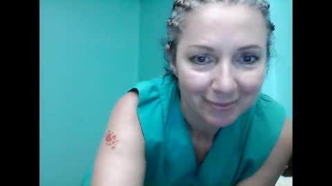 Snapshot of valleriwind chatting on 18, 2, 2025 ValleriWind online show from 18, 2, 2025