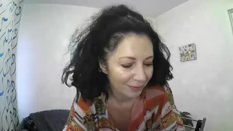 Snapshot of valleriwind chatting on 4, 8, 2026 ValleriWind online show from 4, 8, 2026