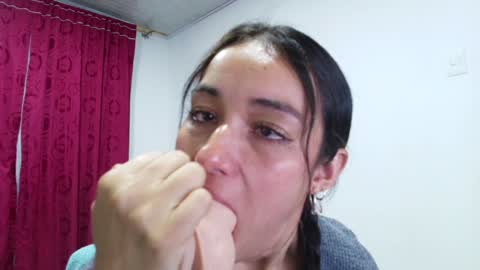 Snapshot of vallery_evanss chatting on 24, 1, 2025 Taty independent account online show from 24, 1, 2025