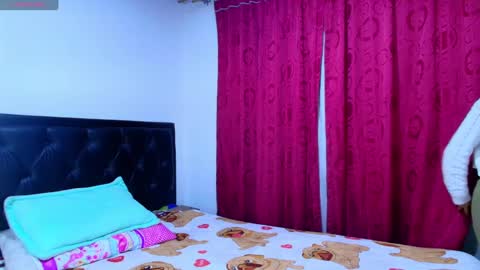 Snapshot of vallery_evanss chatting on 13, 9, 2025 Taty independent account online show from 13, 9, 2025