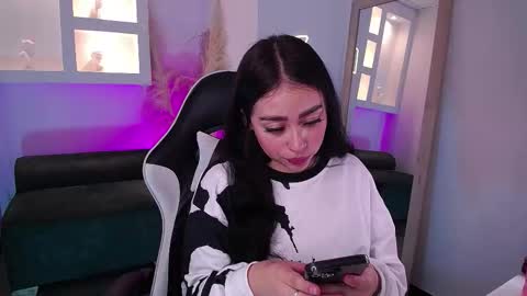 Snapshot of vallolett__ chatting on 25, 3, 2026 vallolett__ online show from 25, 3, 2026