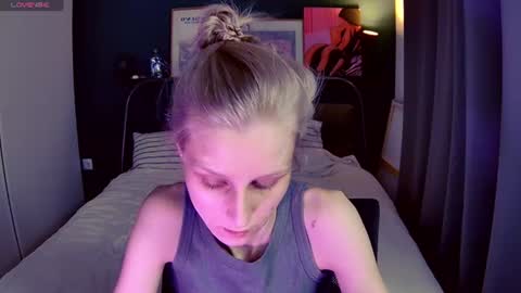 originally accaunt on cb - valorant girl   nude show - only pvt. online show from 20, 6, 2026