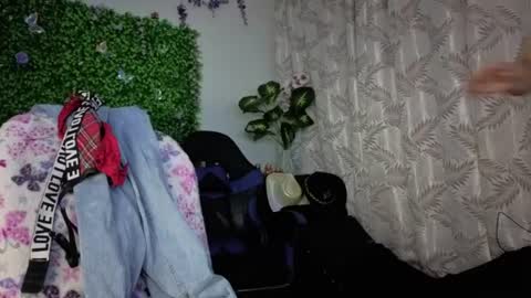 valquiria_sirgun online show from 22, 7, 2026