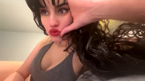 vampgatita online show from 15, 12, 2024