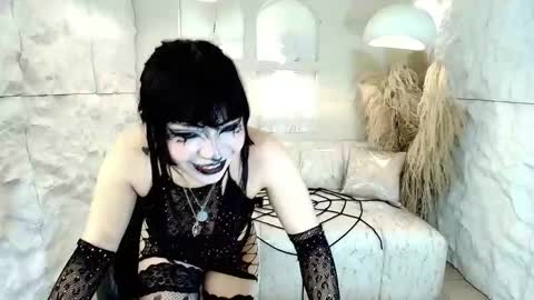 vampkitty_r online show from 17, 2, 2026