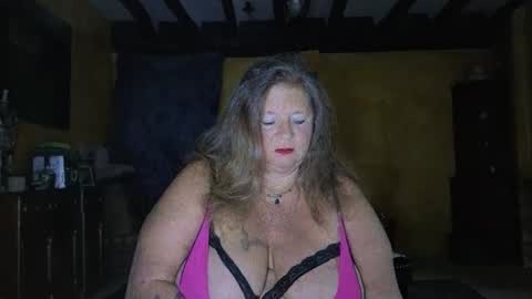 vampwoman online show from 3, 11, 2025